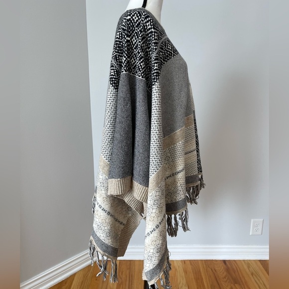 Sundance one size poncho cotton wool southwestern outerwear layer desert neutral - Picture 9 of 11